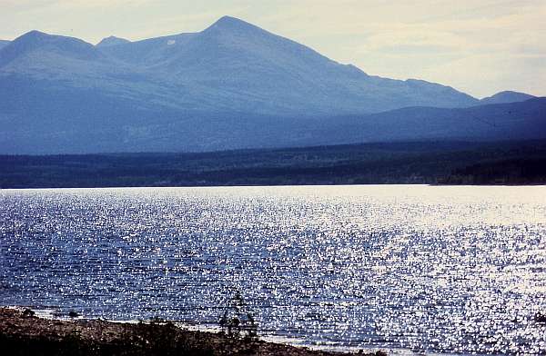 18. Morley River - Johnsons Crossing: "Teslin Lake"