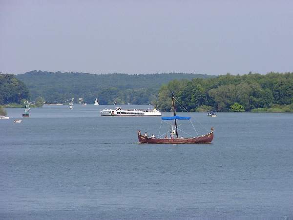 13. Potzdam - Oranienburg: "Wannsee"