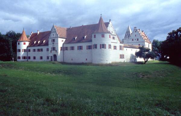 3. Erzingen - Marxheim: "Wasserschloss bei Dillingen"