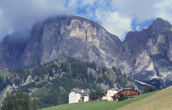 19. Auronzo - Valparola-Pass: "Kreuzkofel"