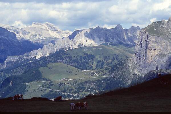 20. Valparola-Pass - Bozen; "Blick vom Sellajoch"