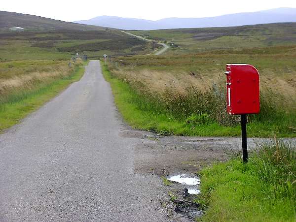 21. Alness - Dunbeath: "Einsamer Briefkasten"